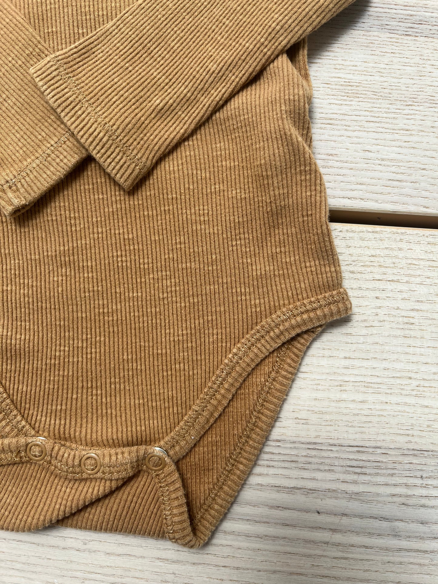 BODYSUIT PLAYUP CAMEL